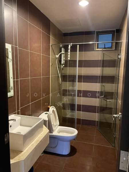 Servis Apartment untuk Disewa di D'Inspire Residence (Inspira Bestari) - Jovia Thoh - Bathroom - PropertyGuru.com.my