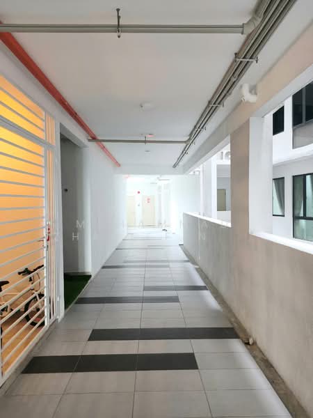 Condominium for Rent at Topaz Residence - Muhammad Zhariff Nasharudin - Corridor - PropertyGuru.com.my