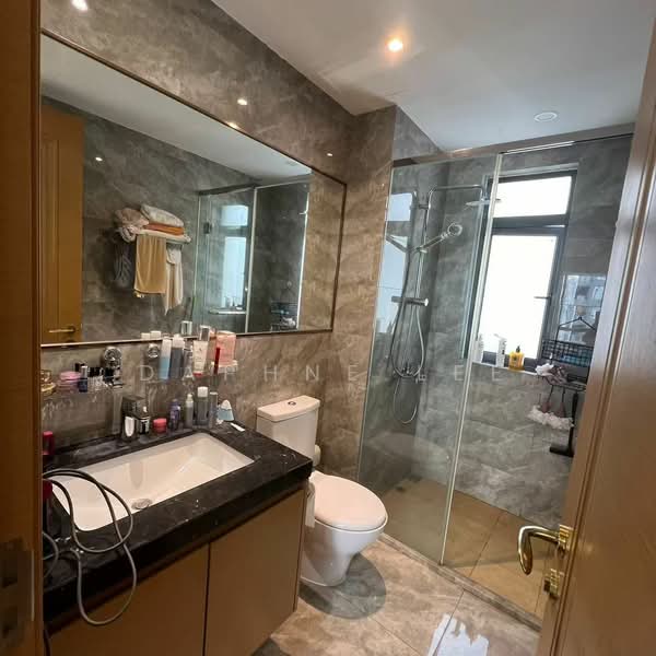 Servis Apartment untuk Dijual di R&F Princess Cove Phase 1 - Daphne Lee - Bathroom - PropertyGuru.com.my