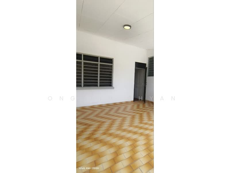 2-storey Terraced House for Sale in Taman Perling (Perling) - Ong Lih Shyan - Entrance - PropertyGuru.com.my