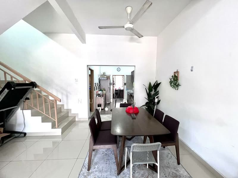 Terraced House for Sale in Sungai Buloh (Selangor) - Nurain . - Dining Room - PropertyGuru.com.my