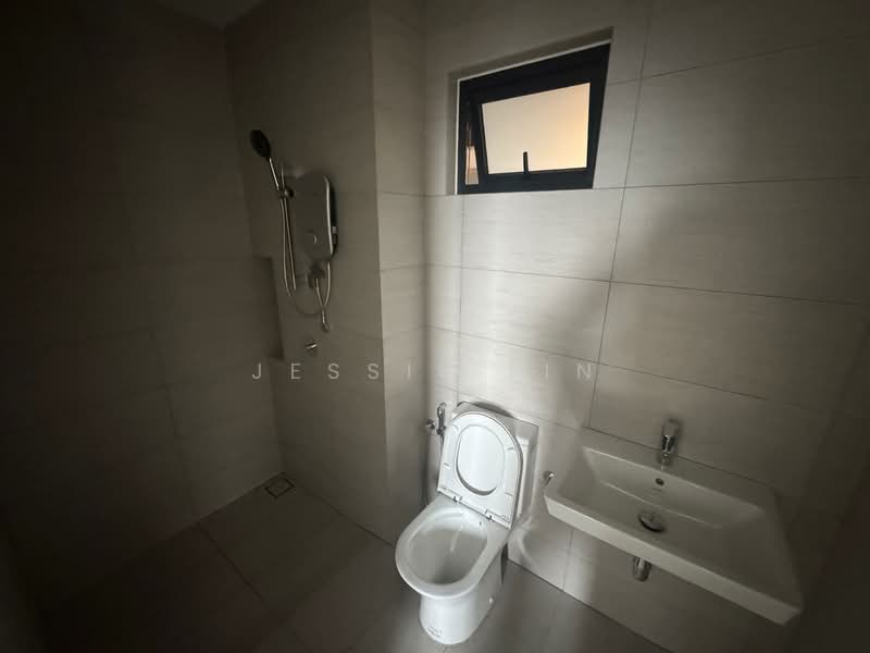 Service Residence for Rent at Residensi Ava @ Kiara Bay - Jessie Lin - Bathroom - PropertyGuru.com.my