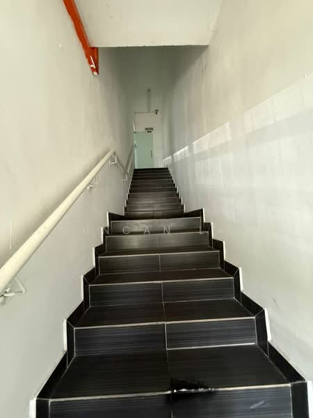 Shop for Sale in Bandar Botanic (Klang) - Duncan Lau - Corridor - PropertyGuru.com.my