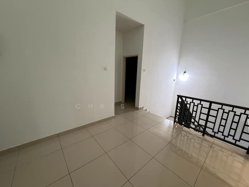 BUKIT INDAH BANDAR NUSAJAYA - 5