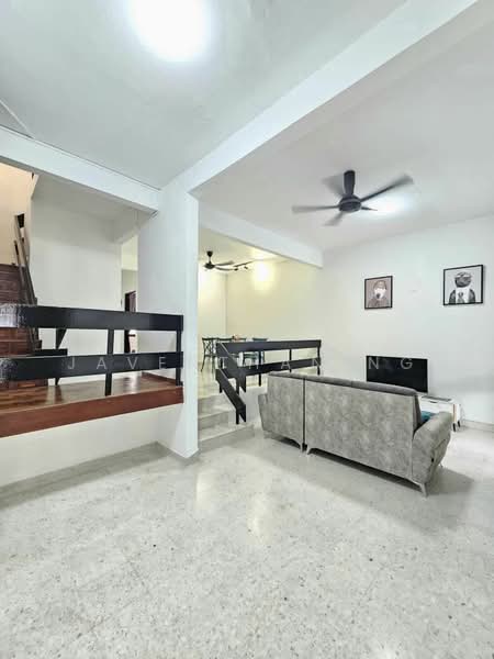 Rumah Teres 2 Tingkat untuk Dijual di Taman Setia Indah (Tebrau) - Javenthan Ng - Living Room - PropertyGuru.com.my
