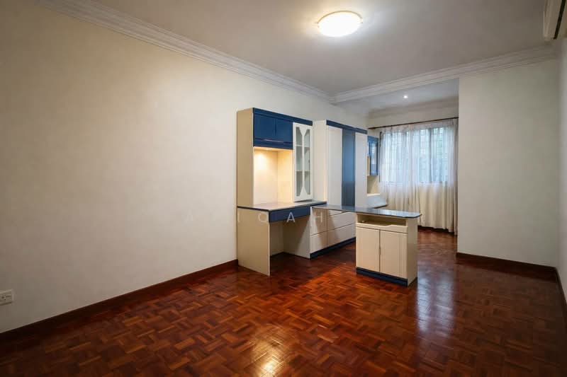 Rumah Teres untuk Dijual di Subang Jaya (Selangor) - Afiqah . - Study - PropertyGuru.com.my