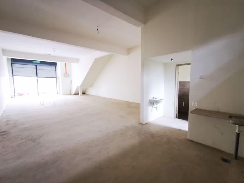 Kedai / Pejabat untuk Disewa di Bentong (Pahang) - Matthew Ian Sim - Interior - PropertyGuru.com.my