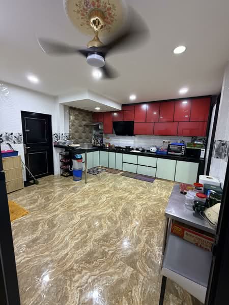 Rumah Teres 2 Tingkat untuk Dijual di Bandar Uda Utama (Johor Bahru) - Junz Liew - Kitchen - PropertyGuru.com.my
