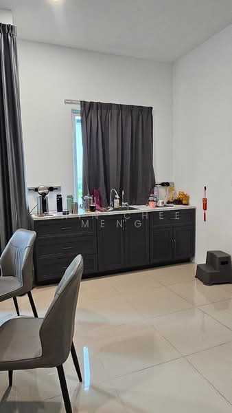 Semi-Detached House for Sale in Taman Suria Villa (Kajang) - Chin Chee Meng - Kitchen - PropertyGuru.com.my