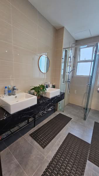 Semi-Detached House for Sale in Taman Suria Villa (Kajang) - Chin Chee Meng - Bathroom - PropertyGuru.com.my