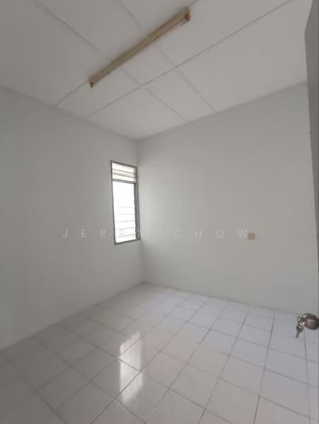 Rumah Teres 1 Tingkat untuk Disewa di Lahat (Perak) - Jerry Chow - Interior - PropertyGuru.com.my