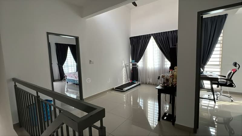 Terraced House for Sale in Bandar Springhill (Port Dickson) - Ong Jia Hui - Corridor - PropertyGuru.com.my
