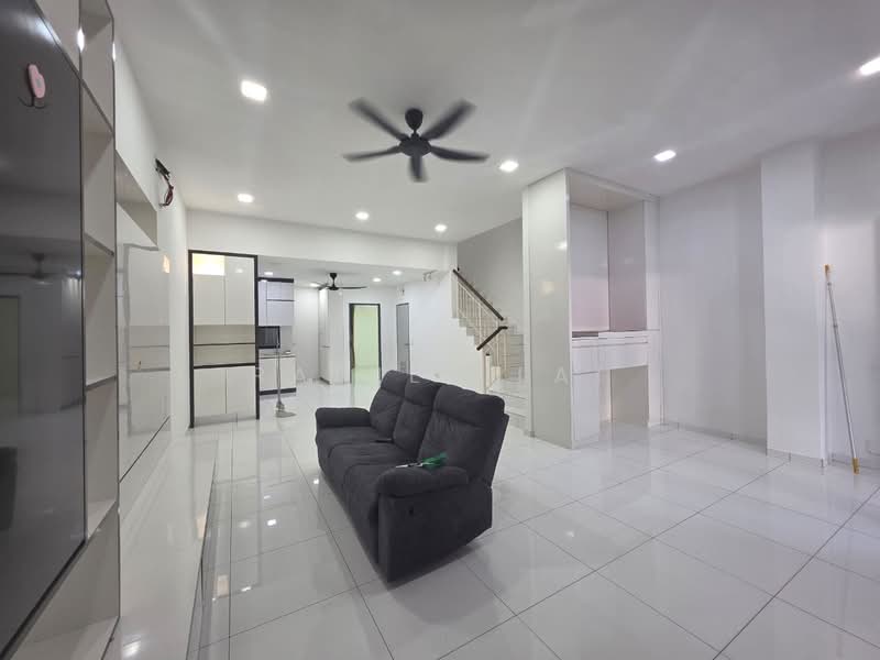 26th Avenue, Bukit Indah - 4