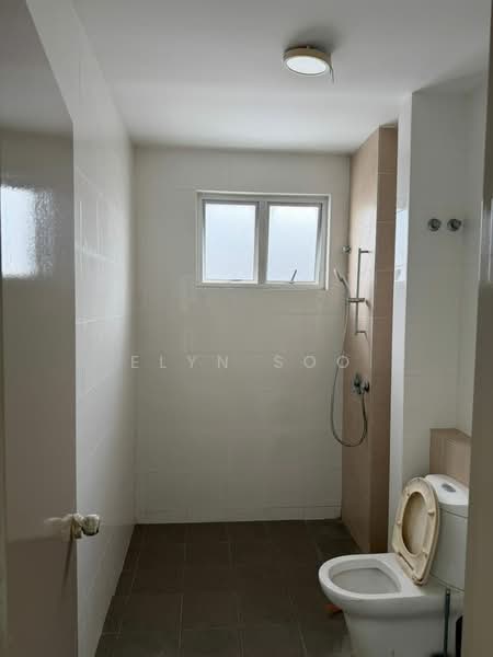 2-storey Terraced House for Rent in Bandar Rimbayu (Telok Panglima Garang) - Elyn Soo - Bathroom - PropertyGuru.com.my