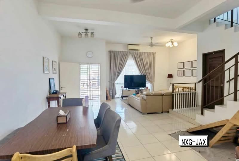 2-storey Terraced House for Sale in Setia Indah 9 (Setia Alam) - Daniel Kok - Living Room - PropertyGuru.com.my