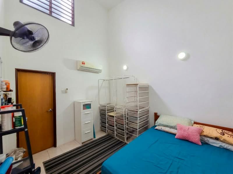 1-storey Terraced House for Sale in Taman Lestari Mewah (Semenyih) - Mahirah . - Bedroom - PropertyGuru.com.my