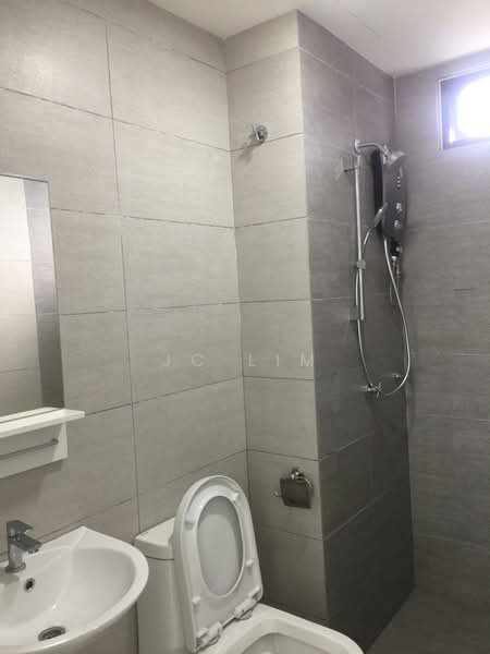 Servis Apartment untuk Disewa di KL Traders Square - JC Lim - Bathroom - PropertyGuru.com.my