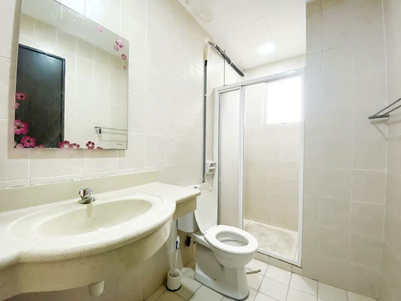 Condominium for Rent at Greenview Residence - Gudrotullah Ikhwan - Bathroom - PropertyGuru.com.my