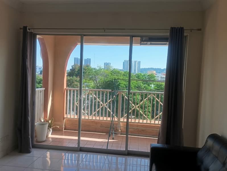 For Rent - Koi Tropika