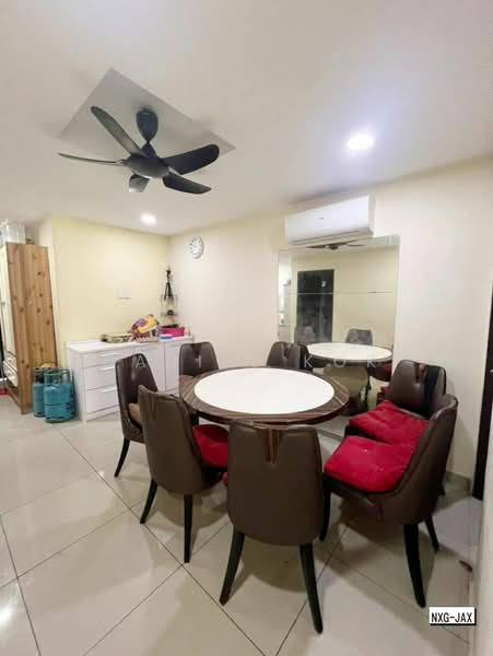 2-storey Terraced House for Sale in Bandar Bukit Tinggi (Klang) - Daniel Kok - Dining Room - PropertyGuru.com.my