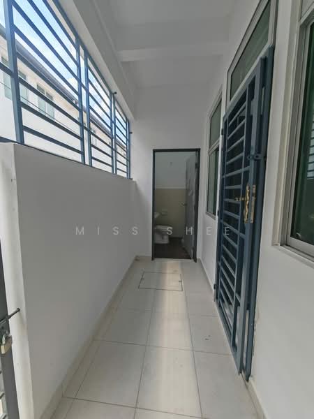 Cluster House for Rent in Pontian (Johor) - Miss Shee - Corridor - PropertyGuru.com.my
