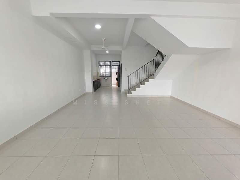 Cluster House for Rent in Pontian (Johor) - Miss Shee - Living Room - PropertyGuru.com.my