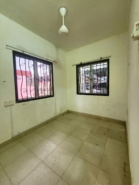 Townhouse for Sale in Taman Tampoi Indah (Tampoi) - Calvin Lee - PropertyGuru.com.my