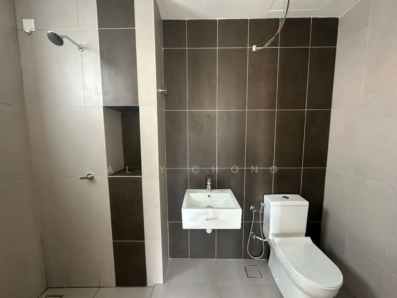 Pangsapuri untuk Dijual di Mutiara Hilltop - Ally Chong - Bathroom - PropertyGuru.com.my