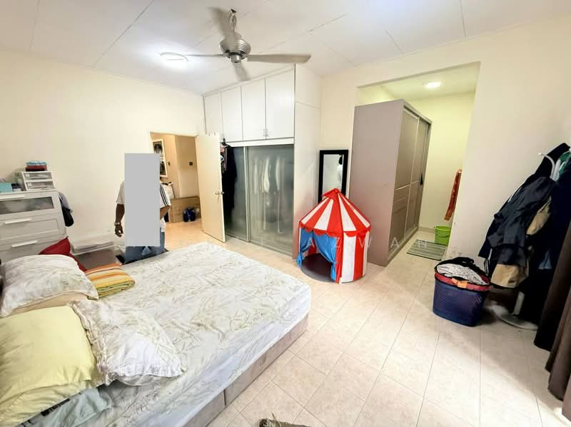 Rumah Teres 2 Tingkat untuk Dijual di Bukit Jelutong (Shah Alam) - Ashraf Azwan - Bedroom - PropertyGuru.com.my