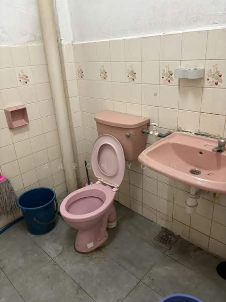 Apartment for Rent at Desa 288 - Aaron Yong - Bathroom - PropertyGuru.com.my