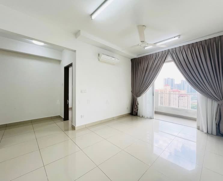 Servis Apartment untuk Dijual di Platinum Lake PV 21 - Amir Asyraf - Living Room - PropertyGuru.com.my