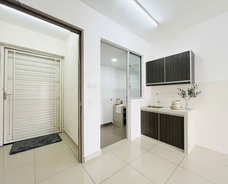 Servis Apartment untuk Dijual di Platinum Lake PV 21 - Amir Asyraf - Kitchen - PropertyGuru.com.my