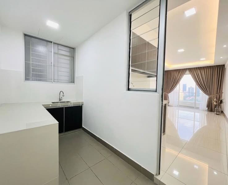 Servis Apartment untuk Dijual di Platinum Lake PV 21 - Amir Asyraf - Kitchen - PropertyGuru.com.my