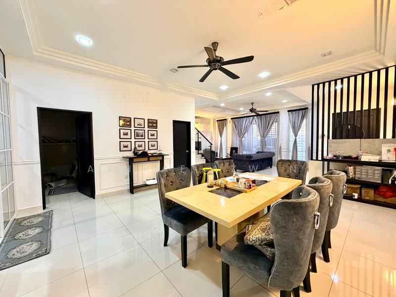 2-storey Terraced House for Sale in Shah Alam (Selangor) - Ashraf Azwan - Dining Room - PropertyGuru.com.my