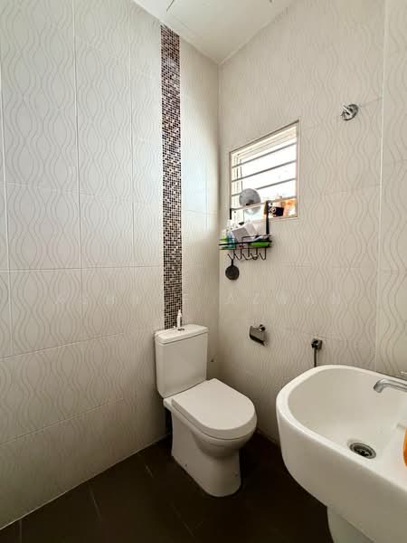 2-storey Terraced House for Sale in Shah Alam (Selangor) - Ashraf Azwan - Bathroom - PropertyGuru.com.my