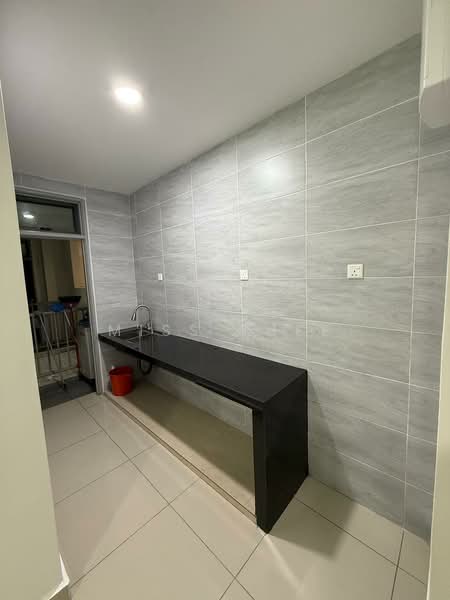 Kondominium untuk Disewa di KSL Residence 2 @ Kangkar Tebrau - Miss Shee - Kitchen - PropertyGuru.com.my
