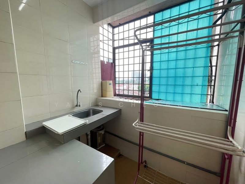 Pangsapuri untuk Dijual di Sri Intan 1 - Yanis Cheong - Interior - PropertyGuru.com.my