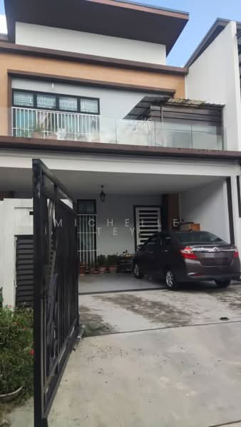 2-storey Terraced House for Sale in Bandar Cemerlang (Ulu Tiram) - Michelle Tey - Exterior - PropertyGuru.com.my