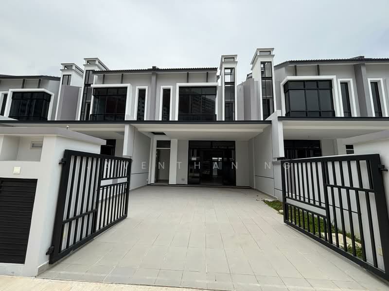 Rumah Teres 2 Tingkat untuk Dijual di Taman Mount Austin (Tebrau) - Javenthan Ng - PropertyGuru.com.my