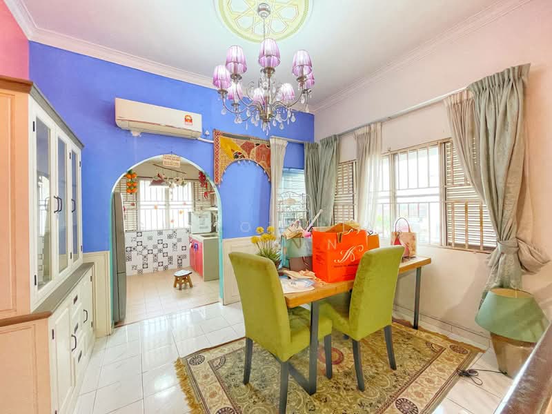 Townhouse for Sale in Putrajaya (Putrajaya) - Gudrotullah Ikhwan - Dining Room - PropertyGuru.com.my