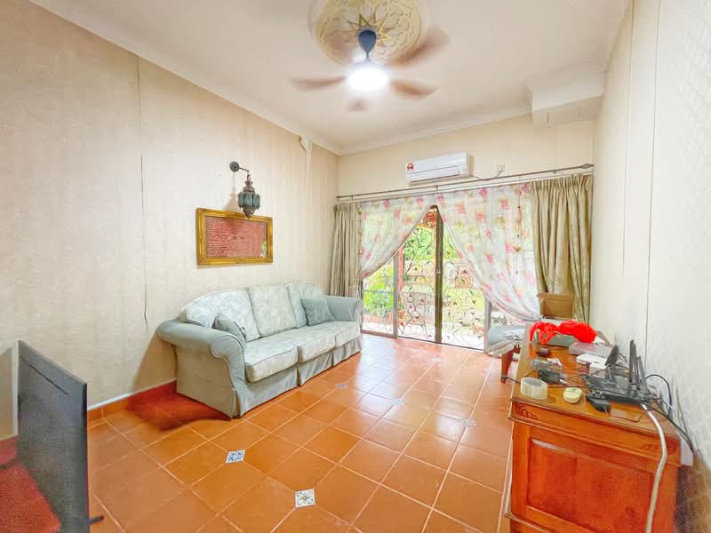 Townhouse for Sale in Putrajaya (Putrajaya) - Gudrotullah Ikhwan - Living Room - PropertyGuru.com.my