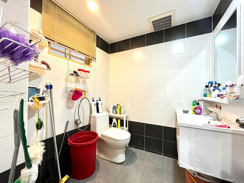 Rumah Teres 2 Tingkat untuk Dijual di Putra Heights (Subang Jaya) - Ashraf Azwan - Bathroom - PropertyGuru.com.my