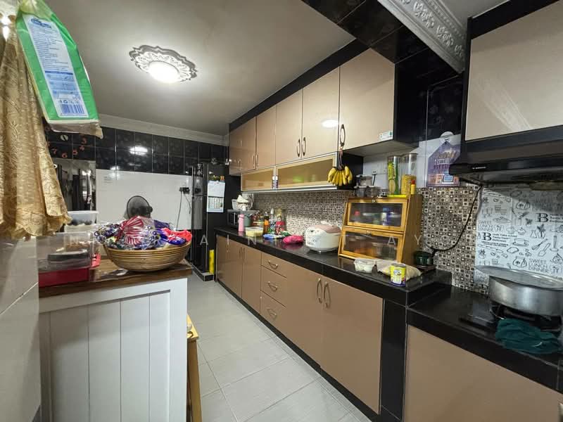 1.5-storey Terraced House for Sale in Taman Bukit Permai (Ampang) - Noor Aini Bt Ayob - Kitchen - PropertyGuru.com.my