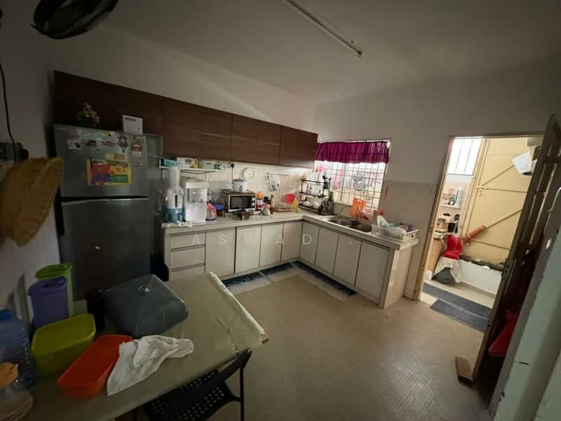 2-storey Terraced House for Sale in Taman Desa Damai (Bukit Mertajam) - Aswad . - Kitchen - PropertyGuru.com.my