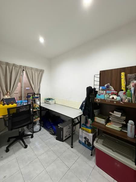 Bungalow for Sale in Taman Austin Perdana (Tebrau) - Edward Siow - Study - PropertyGuru.com.my