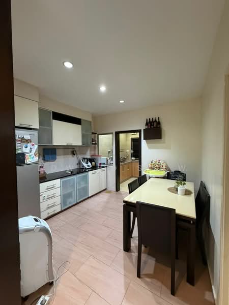 Bungalow for Sale in Taman Austin Perdana (Tebrau) - Edward Siow - Kitchen - PropertyGuru.com.my