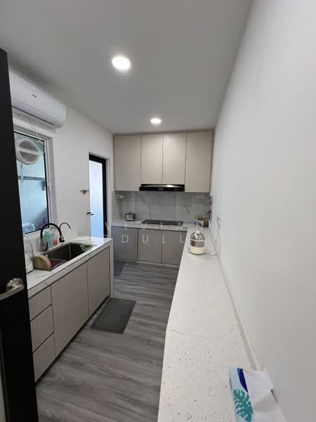 Pangsapuri untuk Dijual di Larkin Residence Phase 2 - Vivian Abdullah - Kitchen - PropertyGuru.com.my