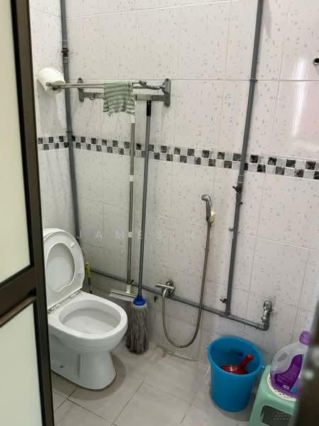 Semi-Detached House for Sale in Taman Segar Perdana (Cheras) - James Lim - Bathroom - PropertyGuru.com.my