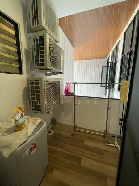 Apartment for Rent at Toorak Park - Jeno Tan - Balcony - PropertyGuru.com.my