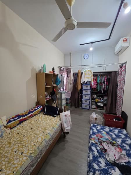 Kondominium untuk Dijual di The Holmes 2 - Geoff Lim - Bedroom - PropertyGuru.com.my